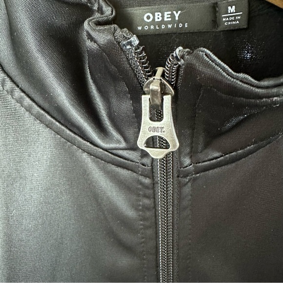 OBEY Worldwide Black and White Long sleeves Jacket Size Medium - Picture 6 of 7